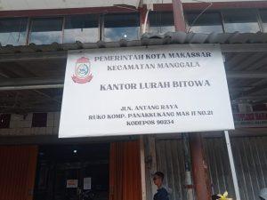 Demo Mahasiswa Dan Masyarakat Terkait Tudingan Terbitkan Sporadik Palsu, Lurah Bitowa Angkat Bicara