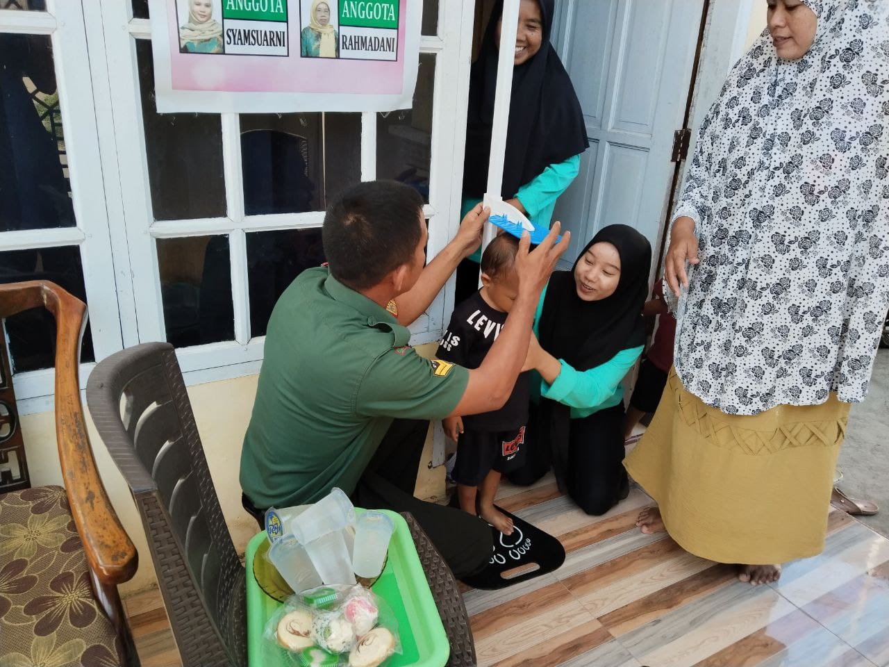 Babinsa Dampingi Petugas Posyandu Lakukan Penimbangan Balita Dan Pemeriksaan Kesehatan | NEWS TV Indonesia