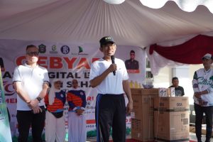 Pj. Bupati Takalar Buka Gebyar ASN Digital Qris Tahun 2024 dirangkaikan dengan Senam Bersama.