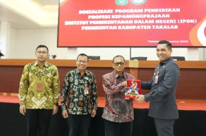 Sekda Takalar Hadiri Sosialisasi Pendidikan Profesi Kepamongprajaan IPDN