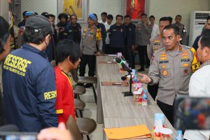 POLDA SULSEL GELAR KONFERENSI PERS PENGUNGKAPAN MAYAT DALAM KOPER DI PANGKEP | NEWS TV Indonesia