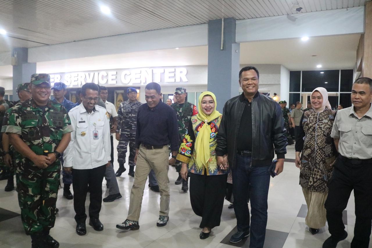 *Kasdam XIV/Hsn Menyambut Kedatangan Wakasad di Kota Kendari* | NEWS TV Indonesia