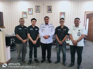 Ketua DPW MIO Sulsel Sekaligus Redaktur Daerah Newstv Sulsel Bersilaturahmi Dengan Bupati Maros