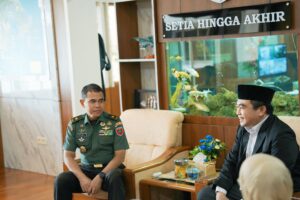 Perkuat Sinergi, Kasdam XIV/Hasanuddin Terima Panitia Expo Bulan Santri 2024