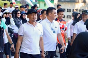 Kapolres Takalar Meriahkan Kegiatan Jalan Santai Peringatan Hari Jadi Sulsel Ke-355