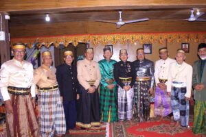 Rumpung Keluarga Kerajaan Sanrobone Bersatu Menangkan Daeng Manye-Hengky Yasin di Pilkada Takalar
