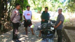 Menjelang Pilkada, Bhabinkamtibmas Gencar Lakukan “Cooling System” Sosialisasi Pilkada Damai