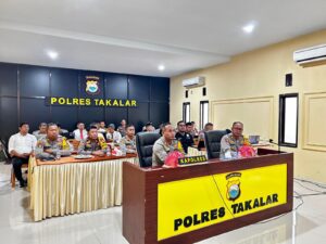 Kapolres Takalar Bersama Para Pejabat Ops, Ikuti Latihan Olah Strategi / Gladi Posko Ops Mantap Praja 2024