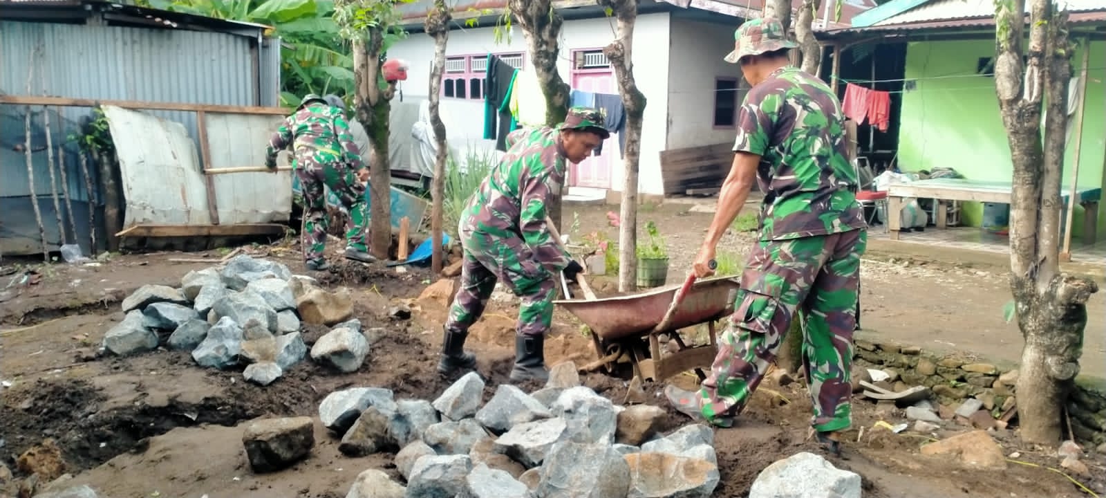 Kodim 1426 Takalar Bekerjasama Dengan Baznas Takalar Rehab Rumah Tidak Layak Huni | NEWS TV Indonesia