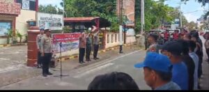 Kapolsek Mariso KOMPOL ,I WAYAN SUNDA.SH Pimpin Langsung Apel Kesiapan Pengamanan Pilkada 2024 | NEWS TV Indonesia Kapolsek Mariso KOMPOL ,I WAYAN SUNDA.SH Pimpin Langsung Apel Kesiapan Pengamanan Pilkada 2024 | NEWS TV Indonesia