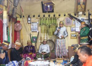 Kunjungan Calon Gubernur dan Wakil Gubernur Sulsel Moh. Ramdhan Pomanto-Azhar Arsyad dalam Upacara Adat Appalili di Balla Lompoa Kassi Kebo Maros | NEWS TV Indonesia