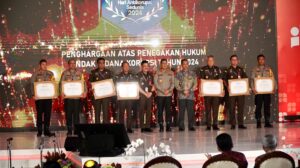 *Kapolda Sulsel Menerima Penghargaan “KPK Award” 2024 Atas Penegakan Hukum Tindak Pidana Korupsi*