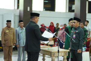 Pj. Bupati Takalar Resmi Lantik Muh Ikbal sebagai Penjabat Sekretaris Daerah Kab. Takalar
