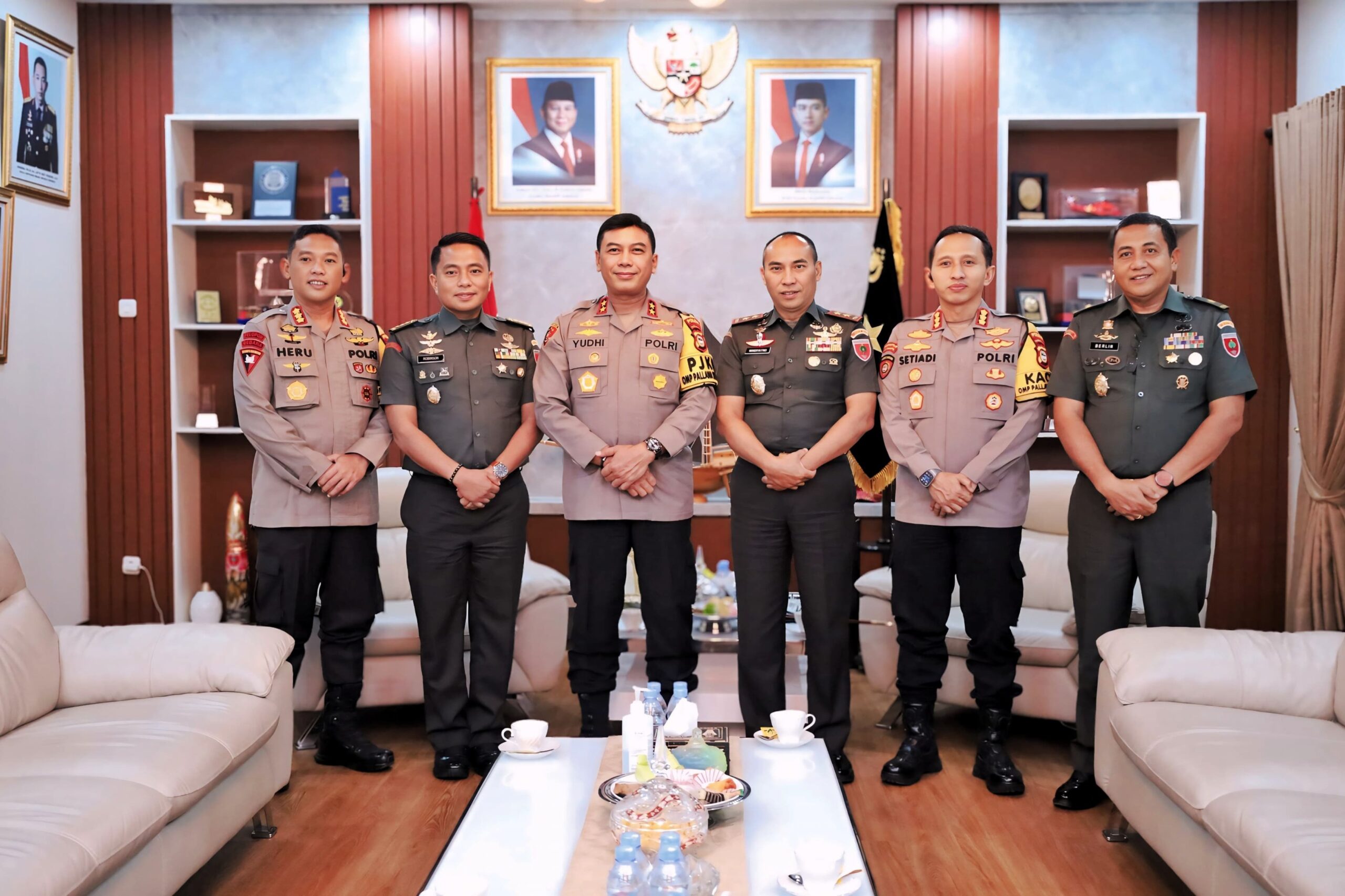 Sinergi TNI-Polri, Pangdam XIV/Hsn Bersilaturahmi ke Mapolda Sulsel | NEWS TV Indonesia