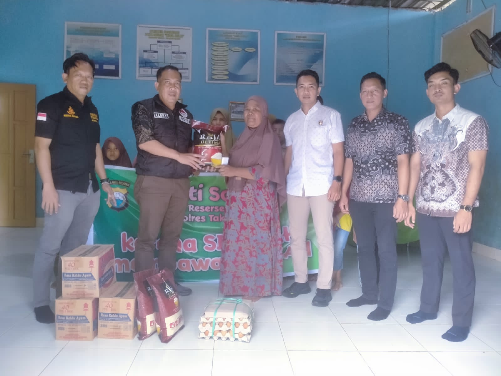 Jum’at Berkah, Sat Res Narkoba Takalar Gelar Baksos | NEWS TV Indonesia