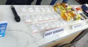 Satreskrim Narkoba Polrestabes/MKS Berhasil Menangkap Pelaku Bandar SHABU Dengan BB Seberat 3,32 KG di Duga Jaringan INTERNASIONAL&nbsp; | NEWS TV Indonesia