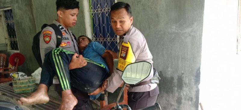 Personel Polsek Tommo Gagalkan Percobaan 8unuh Diri Seorang Kakek di Desa Campaloga | NEWS TV Indonesia