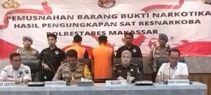 Satuan Reserse Narkoba (Satres Narkoba) polrestabes Makassar Berhasil Mengungkap dan Memusnahkan Narkotika Jenis Shabu, Seberat 1,4 kg.