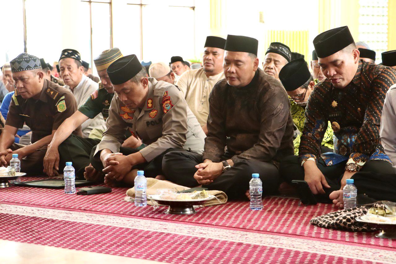Kapolres Takalar Hadiri Dzikir dan Tabligh Akbar Peringatan Hari Jadi Kabupaten Takalar ke-65 | NEWS TV Indonesia