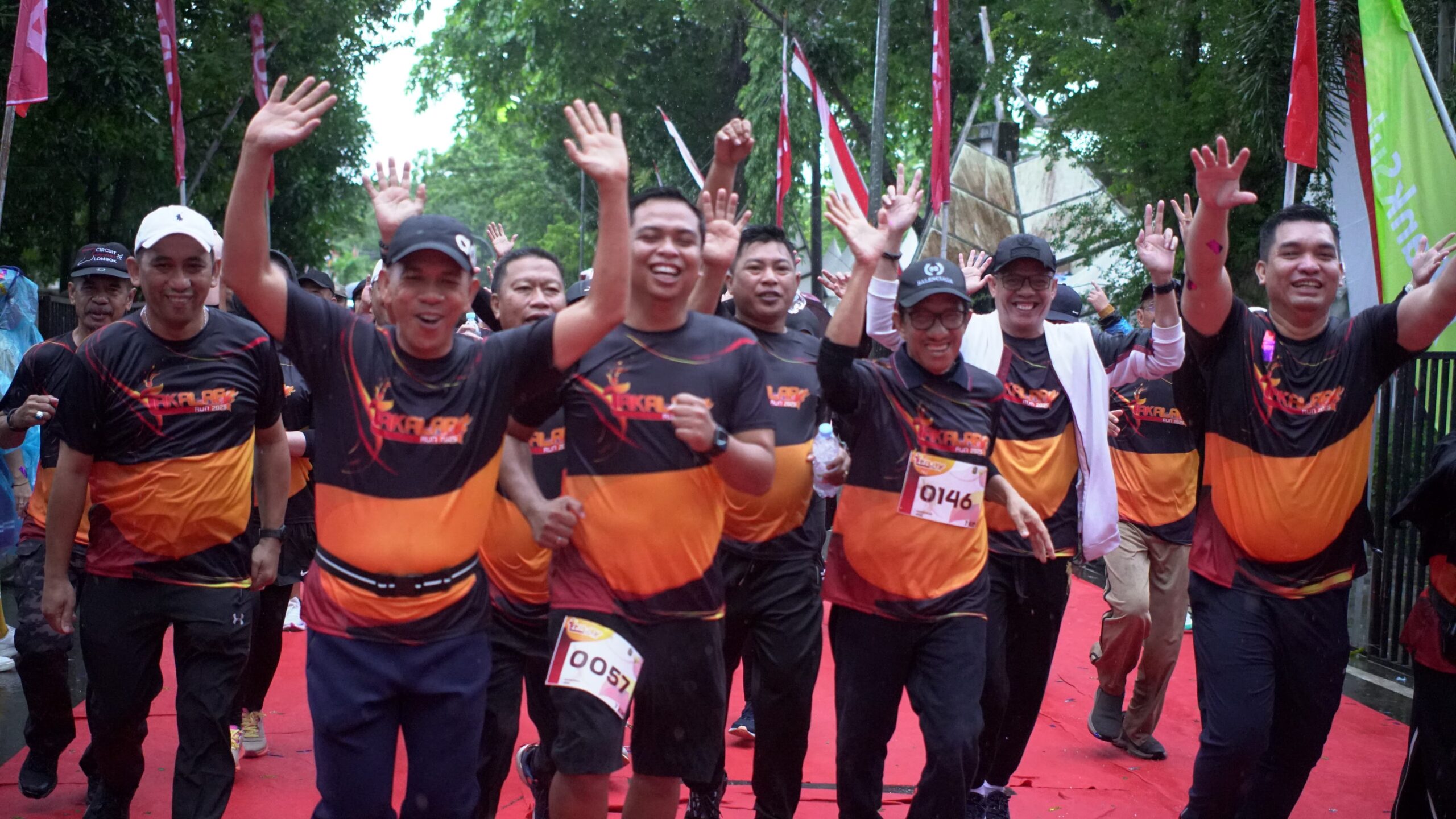 Pj. Bupati Takalar Lepas Peserta Fun Run 2025 | NEWS TV Indonesia