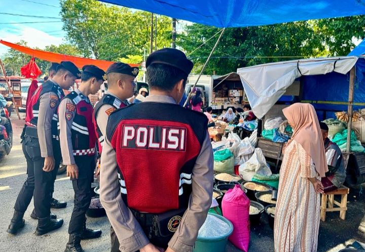 Personil Patroli Perintis Presisi Polres Takalar Laksanakan Patroli Dialogis untuk Jaga Kamtibmas | NEWS TV Indonesia