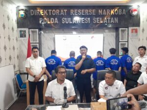Ditresnarkoba Polda Sulsel Berhasil Ungkap Kasus Peredaran Narkotika Senilai Rp1,273 Miliar | NEWS TV Indonesia Ditresnarkoba Polda Sulsel Berhasil Ungkap Kasus Peredaran Narkotika Senilai Rp1,273 Miliar | NEWS TV Indonesia