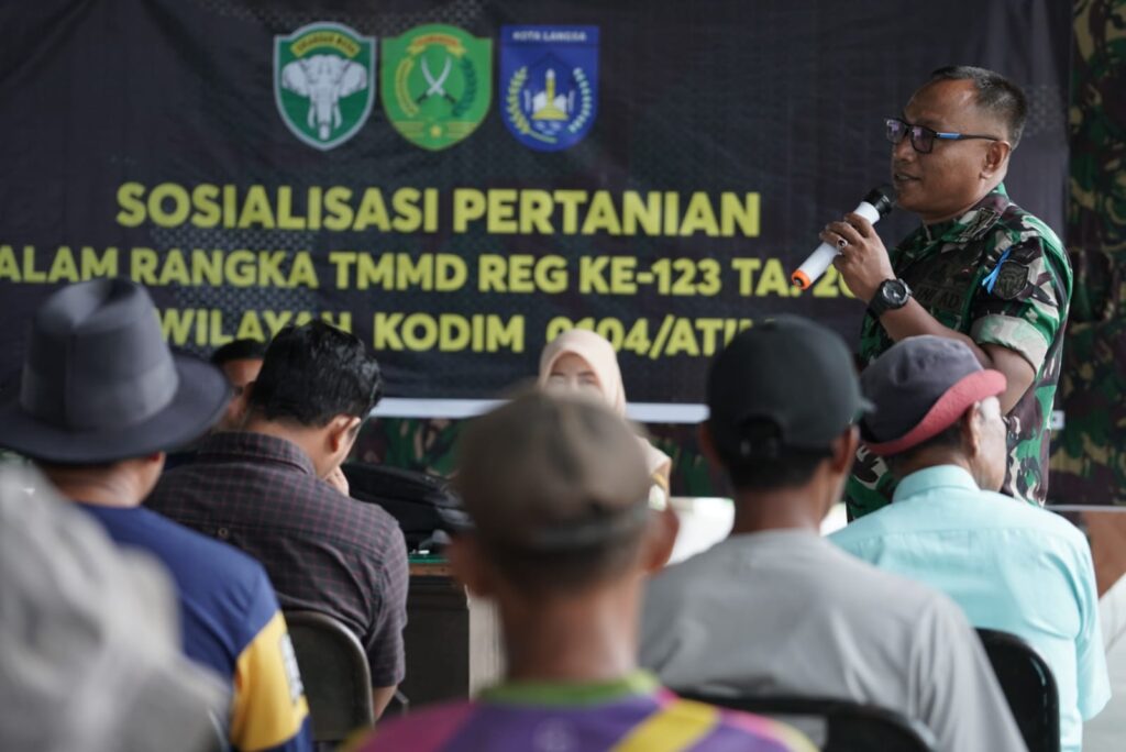 Kodim 0104/Atim Bersama Penyuluh Pertanian Sosialisasi TMMD Reguler ke-123 | NEWS TV Indonesia