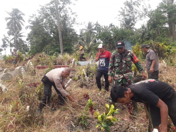 Polres Padangsidimpuan Sukseskan Gotong Royong di Desa Partihaman Saroha | NEWS TV Indonesia