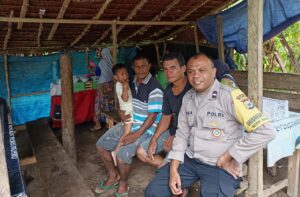 Bhabinkamtibmas Negeri Wakasihu Laksanakan Sambang DDS