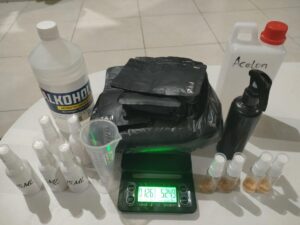 Ditresnarkoba Polda Sulsel Gerebek Kos di Makassar, Amankan 2 Kg Ganja dan 524 Gram Tembakau Sintetis | NEWS TV Indonesia