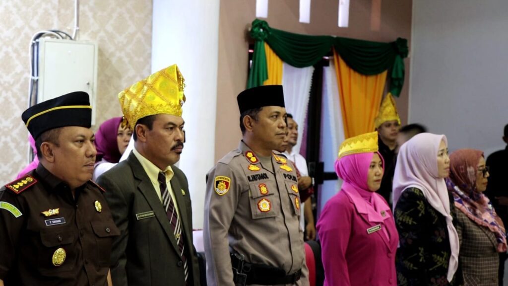 Kapolres Ridwan Hutagaol Hadiri Sertijab Bupati Touna Terpilih Periode 2025-2030 | NEWS TV Indonesia