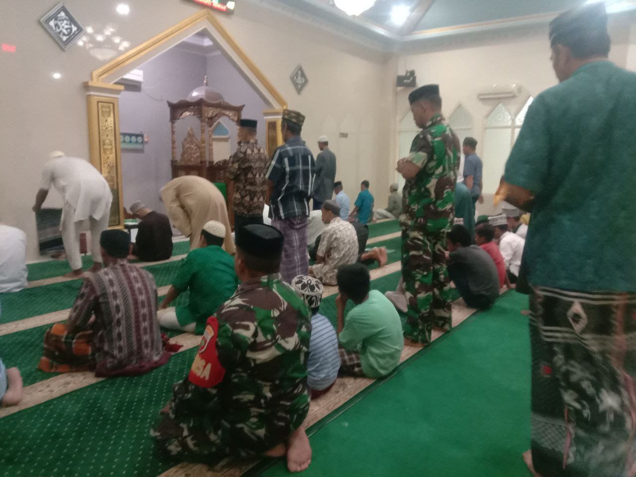 Personel Koramil 1426-03/Galut, Sholat Subuh Berjamaah di Masjid Wilayah Binaan | NEWS TV Indonesia
