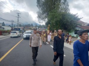 Jalan Salib Jumat Agung GBKP Runggun Dolatrayat Berjalan Khidmat dan Kondusif Dengan Pengamanan Polsek Berastagi | NEWS TV Indonesia