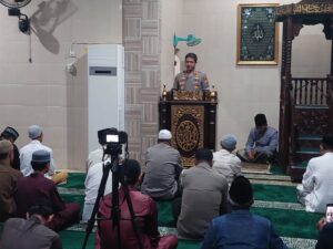 Kapolrestabes Makassar Gelar Safari Subuh di Masjid Nurul Arafah Mamajang | NEWS TV Indonesia Kapolrestabes Makassar Gelar Safari Subuh di Masjid Nurul Arafah Mamajang | NEWS TV Indonesia