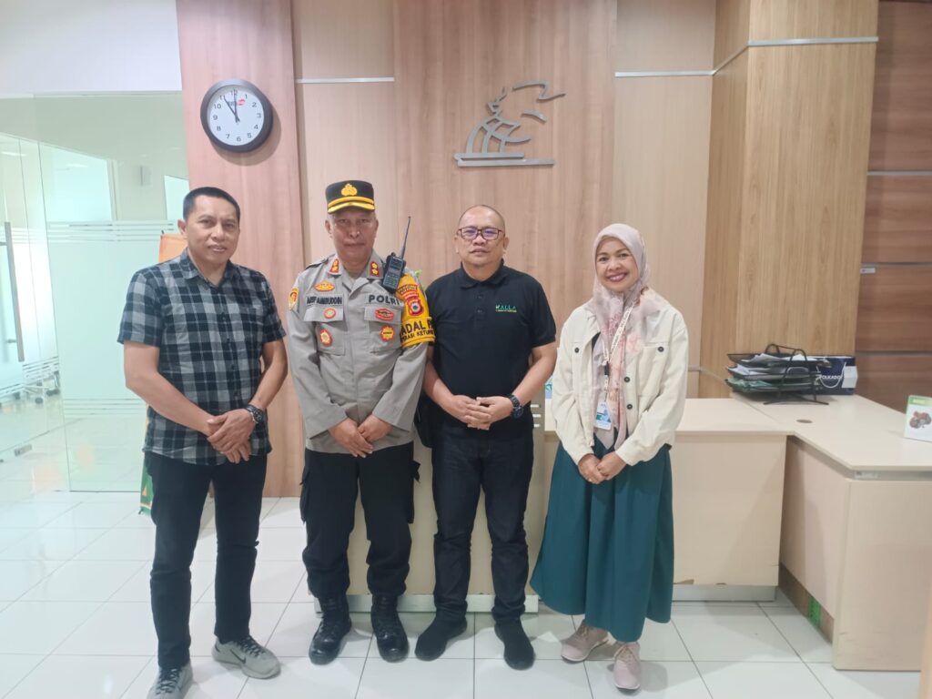 KAPOLSEK MAMAJANG DAN MALL MARI APRESIASI SINEGRITAS KAMTIBMAS LEBARAN 2025 | NEWS TV Indonesia