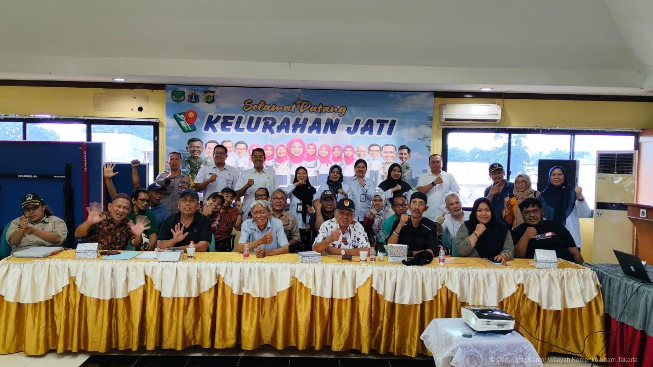 Sosialisasikan Posbankum di Kelurahan Jati Jakarta Timur, Kanwil Kemenkum Tunjukkan Komitmen Bina Kesadaran Hukum | NEWS TV Indonesia