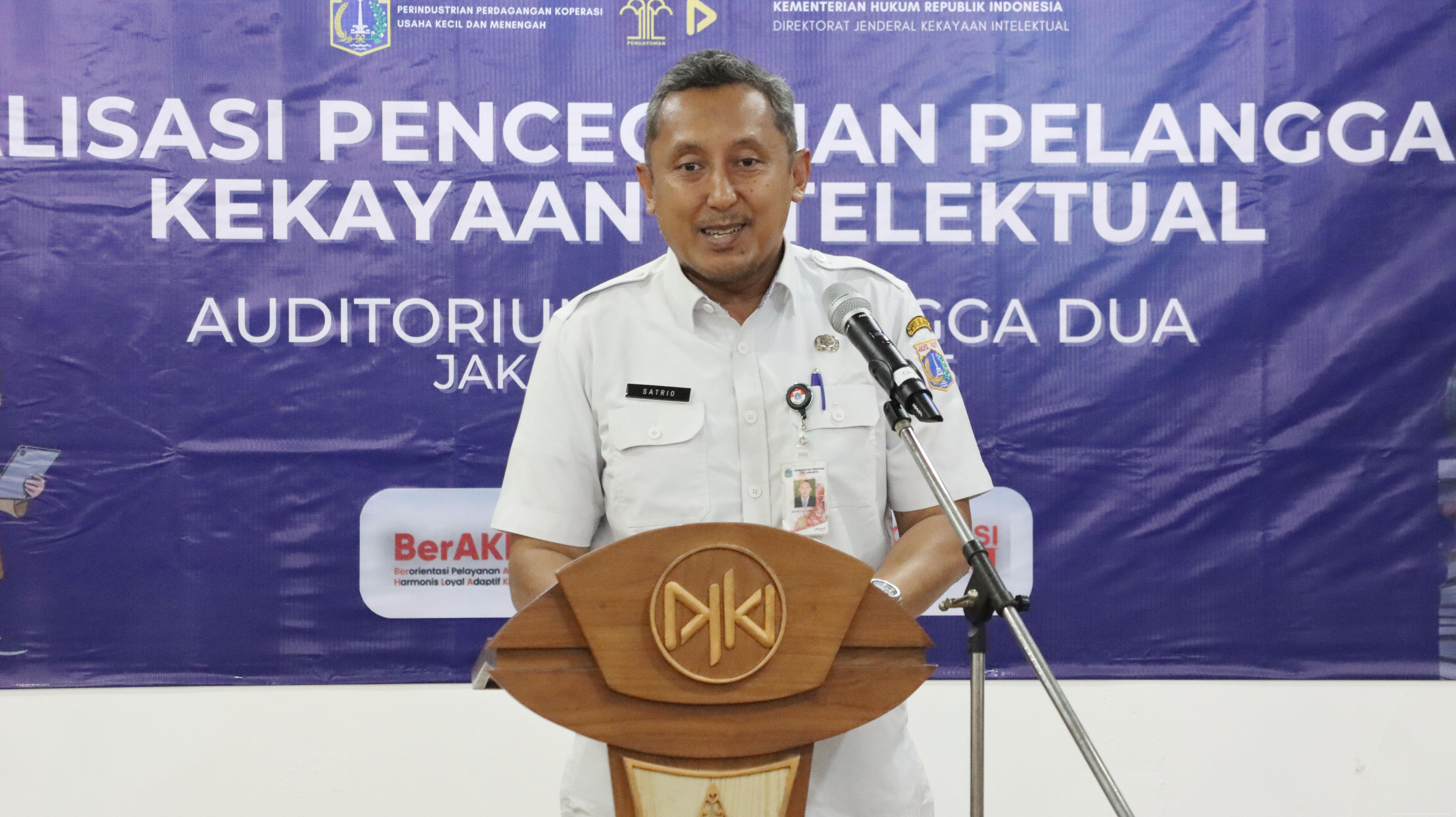 Kanwil Kemenkum DK Jakarta Hadiri Sosialisasi Pencegahan Pelanggaran Kekayaan Intelektual dan Pemberian Penghargaan Kepada Tenant ITC Mangga Dua | NEWS TV Indonesia
