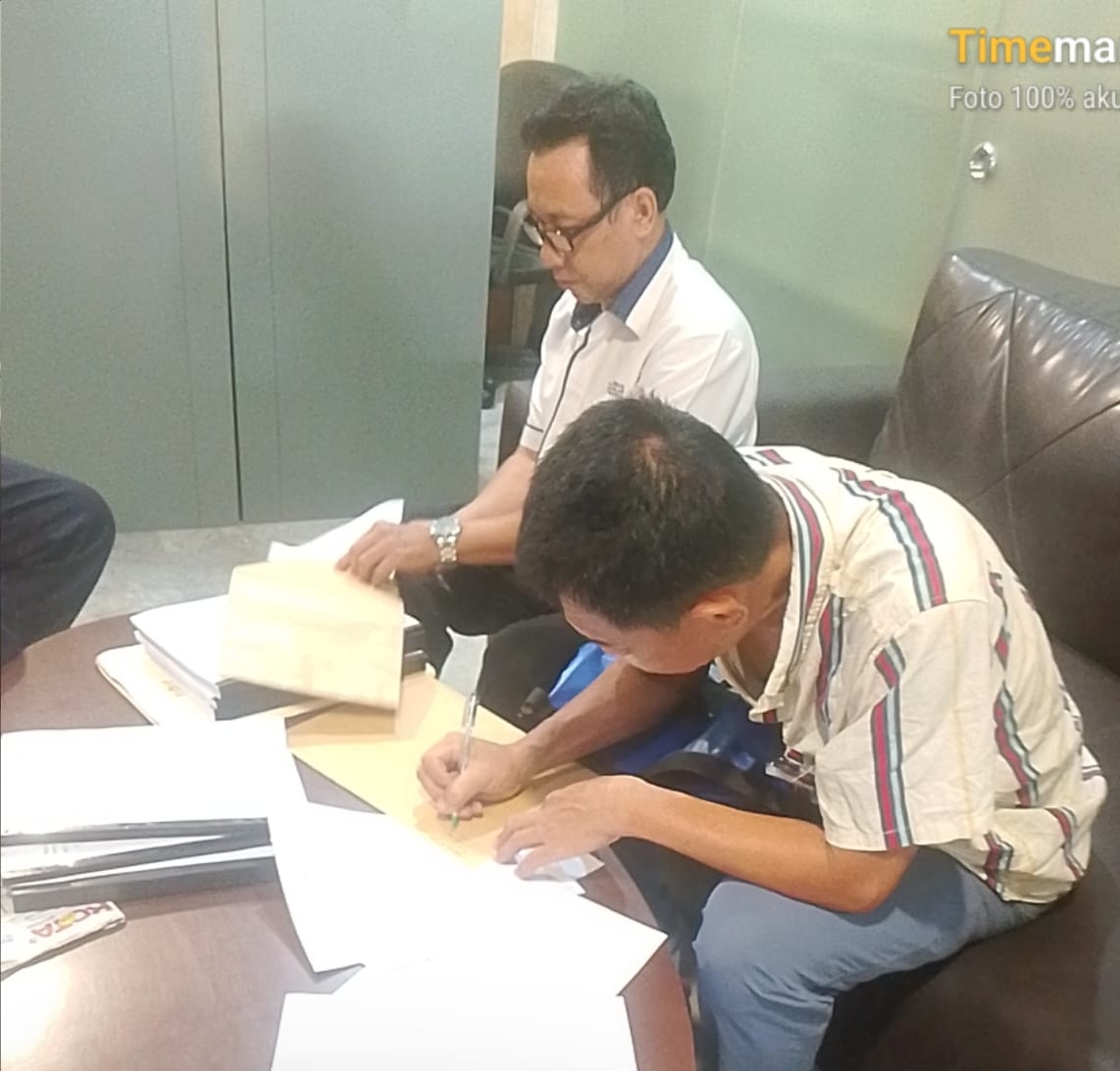 Seorang Warga Ujung pandang Dapatkan Nomor Telephone Dari Aksi Teror Oknum Misterius Tidak Dikenal Dan Meresahkan | NEWS TV Indonesia