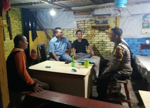 Polsek Padang Hulu Sambangi Pos Kamling di Bandarsono, Tingkatkan Kewaspadaan Warga