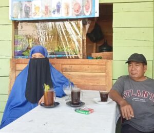 Rujak Rabar, Kuliner Tradisional Tabagsel yang Kaya Manfaat dari Warung Marpupuro