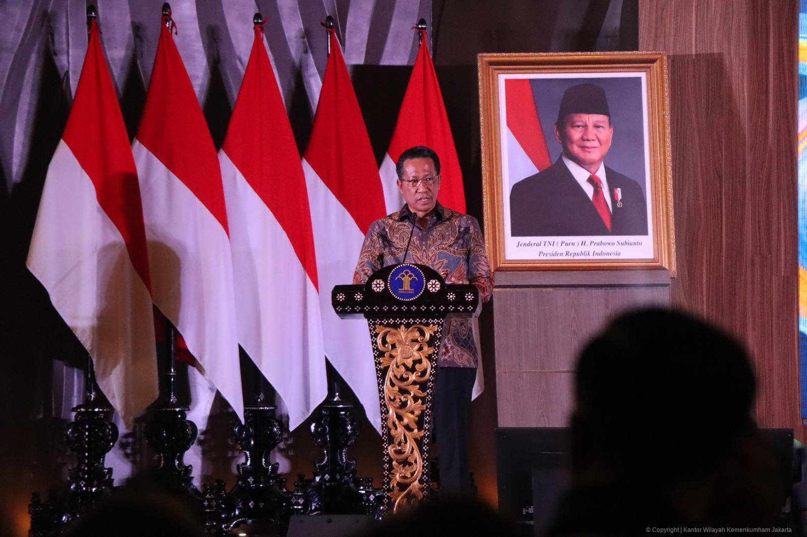 Bhabinkamtibmas Polsek Lawang Kidul Mediasi Kasus Pencurian Tabung Gas di Tanjung Enim, Tekankan Penyelesaian secara Kekeluargaan | NEWS TV Indonesia Bhabinkamtibmas Polsek Lawang Kidul Mediasi Kasus Pencurian Tabung Gas di Tanjung Enim, Tekankan Penyelesaian secara Kekeluargaan | NEWS TV Indonesia