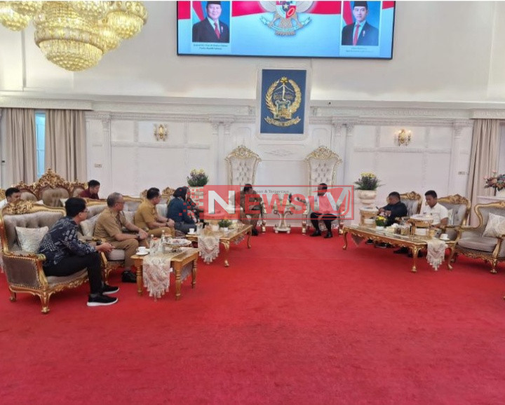 Gubernur, Bupati Takalar, dan Direktur PT Huadi Nickel Bahas Penanganan Abrasi di Pesisir Galesong hingga Marbo