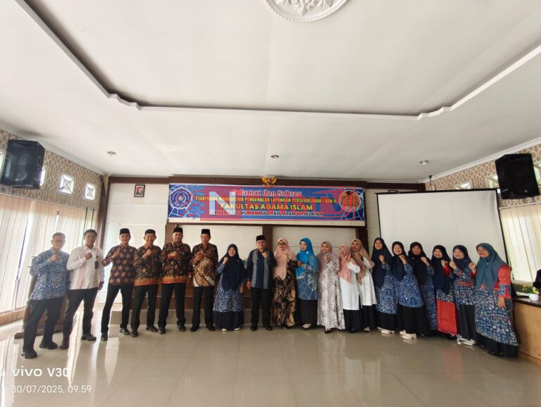 143 Mahasiswa Fakultas Agama Islam UMTS Dilepas untuk PLP: Siap Menebar Manfaat di Sekolah dan Madrasah Mitra