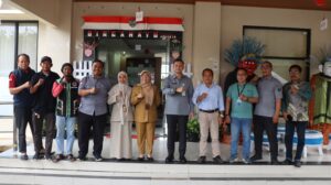 Kadiv PPPH Kanwil Kemenkum DK Jakarta Tessa Harumdila Tinjau Posbakum di Rawa Badak Utara dan Selatan
