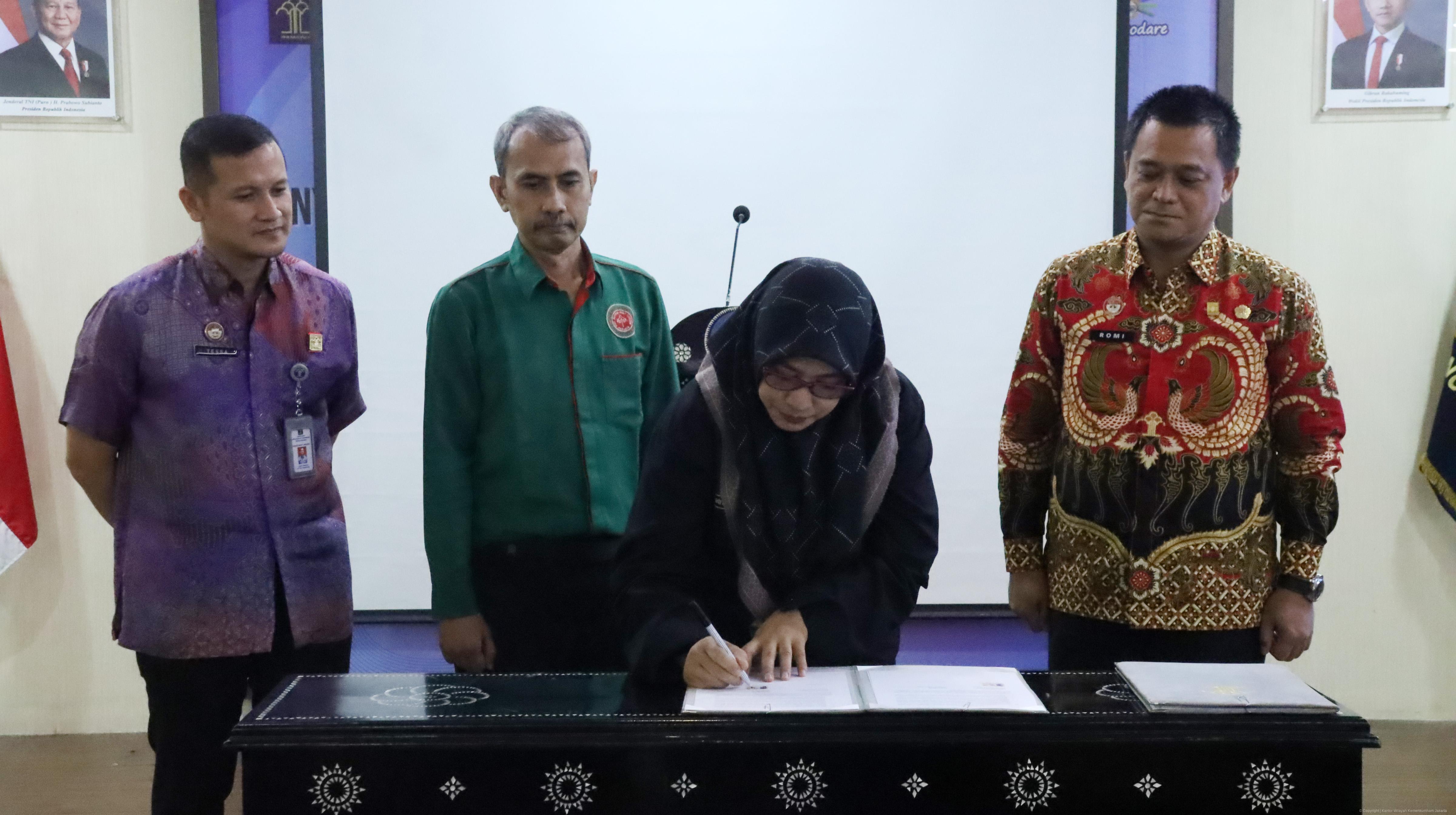 Kanwil Kemenkum DK Jakarta Pastikan Akses Keadilan Lewat Penandatanganan Kontrak Addendum Bantuan Hukum | NEWS TV Indonesia