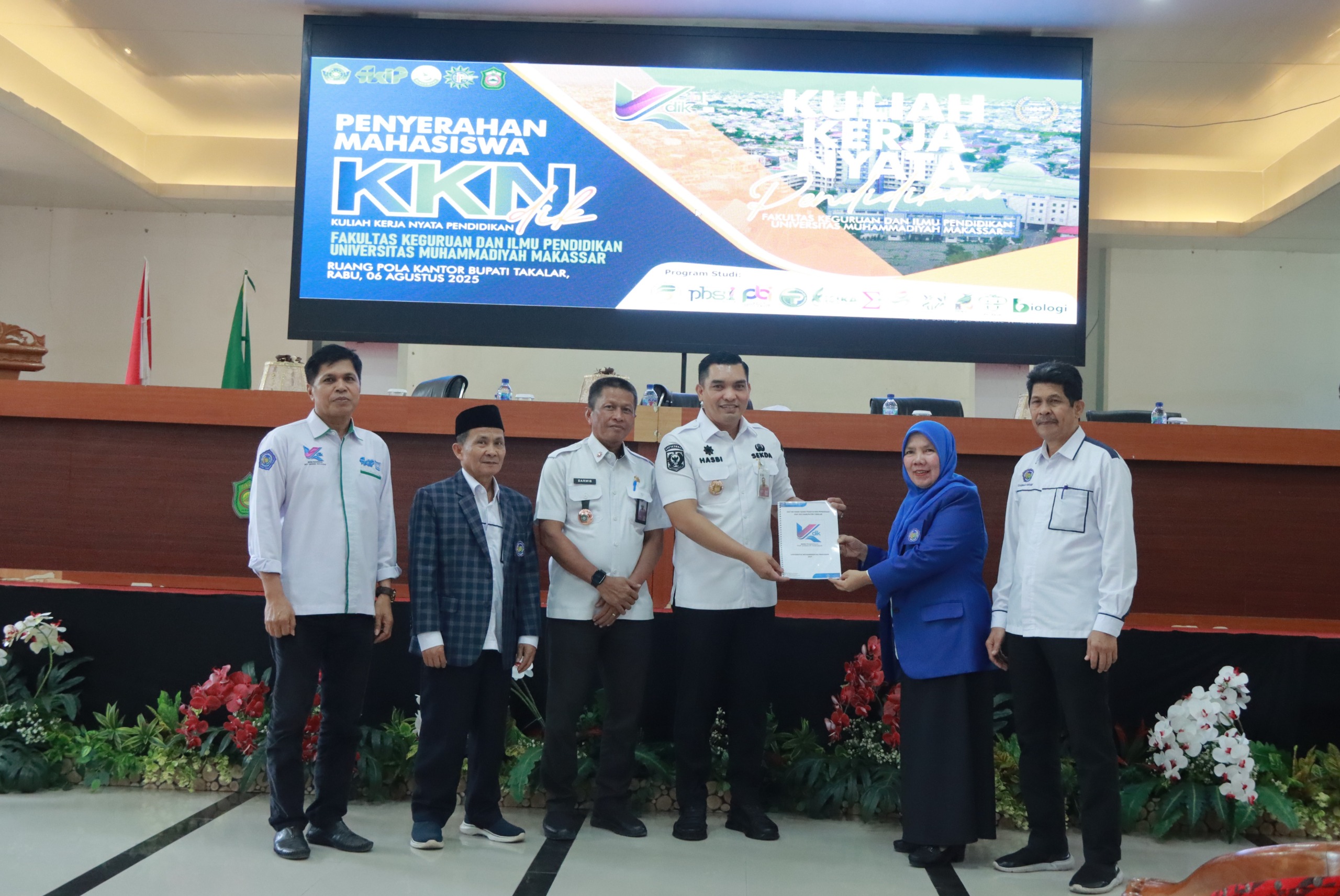 Sekda Takalar Terima Mahasiswa Kuliah Kerja Nyata (KKN) Universitas Muhammadiyah Makassar | NEWS TV Indonesia