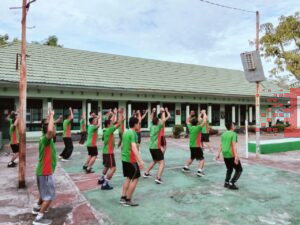 Jaga Stamina Tubuh, Personel Kodim 1426 Takalar Dan Jajaran Koramil Laksanakan Pembinaan Fisik