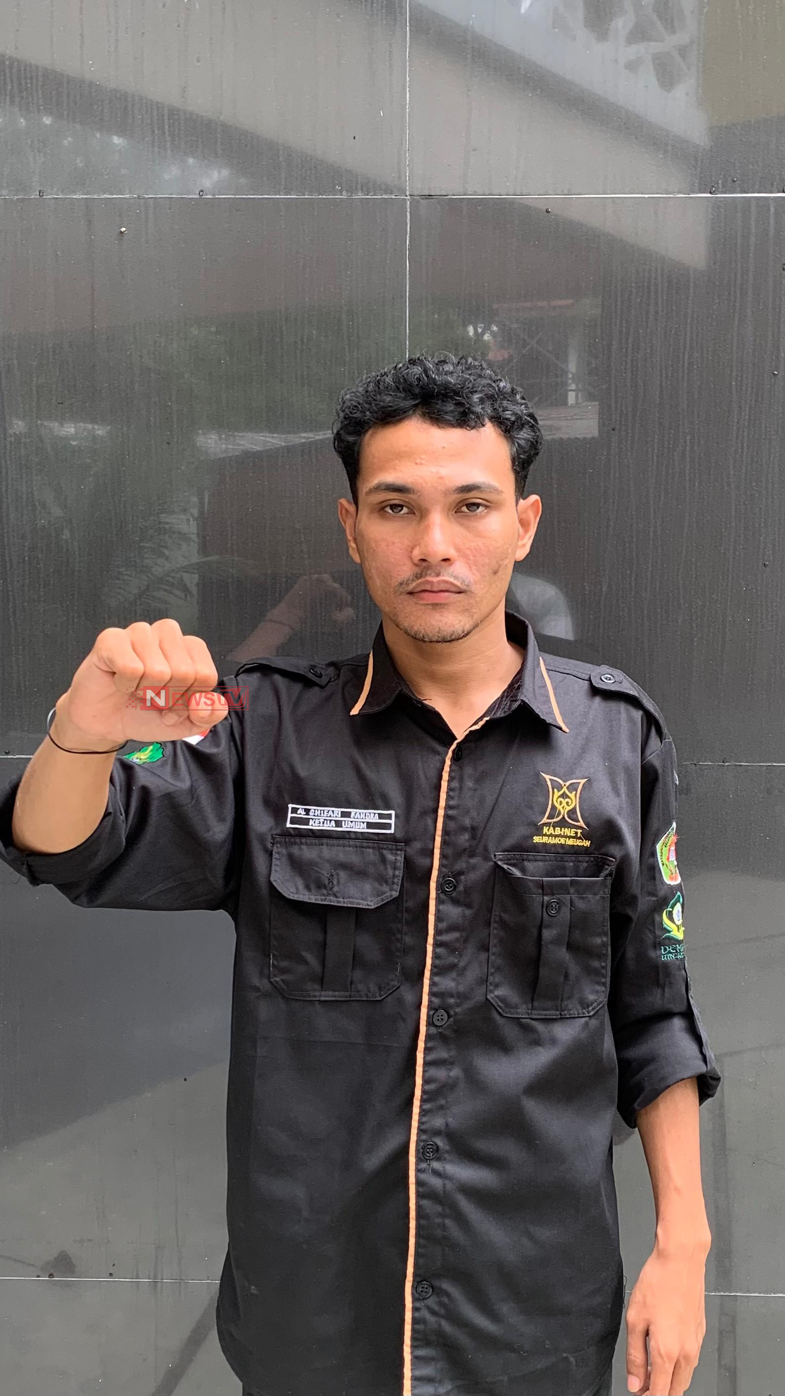 PMII Menuntut Pemerintah dan Lembaga Terkait Untuk Meninjau Dan Memperbaiki Jalan Rusak Di Desa Meunasah Papeun | NEWS TV Indonesia