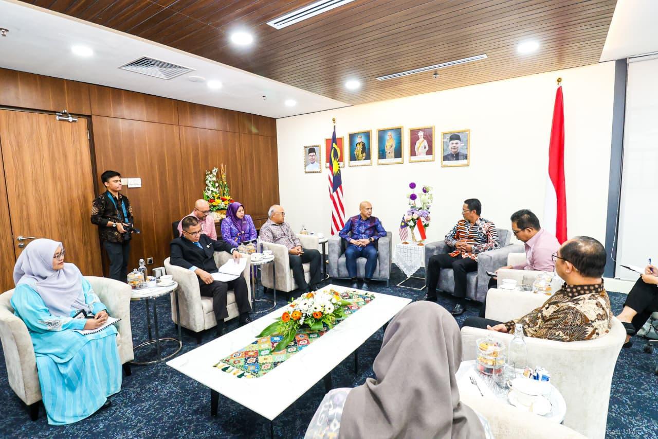 Memastikan Tanggungjawab Platform Global Dalam Royalti, Menkum Kampanye Protokol Jakarta di Forum ASEAN | NEWS TV Indonesia Memastikan Tanggungjawab Platform Global Dalam Royalti, Menkum Kampanye Protokol Jakarta di Forum ASEAN | NEWS TV Indonesia