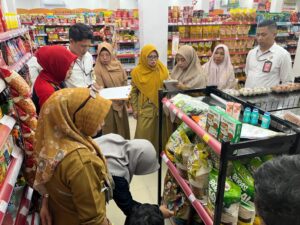 Unit Tipidter Sat Reskrim Polres Sinjai Intensifkan Pengawasan Harga Beras di Pasaran